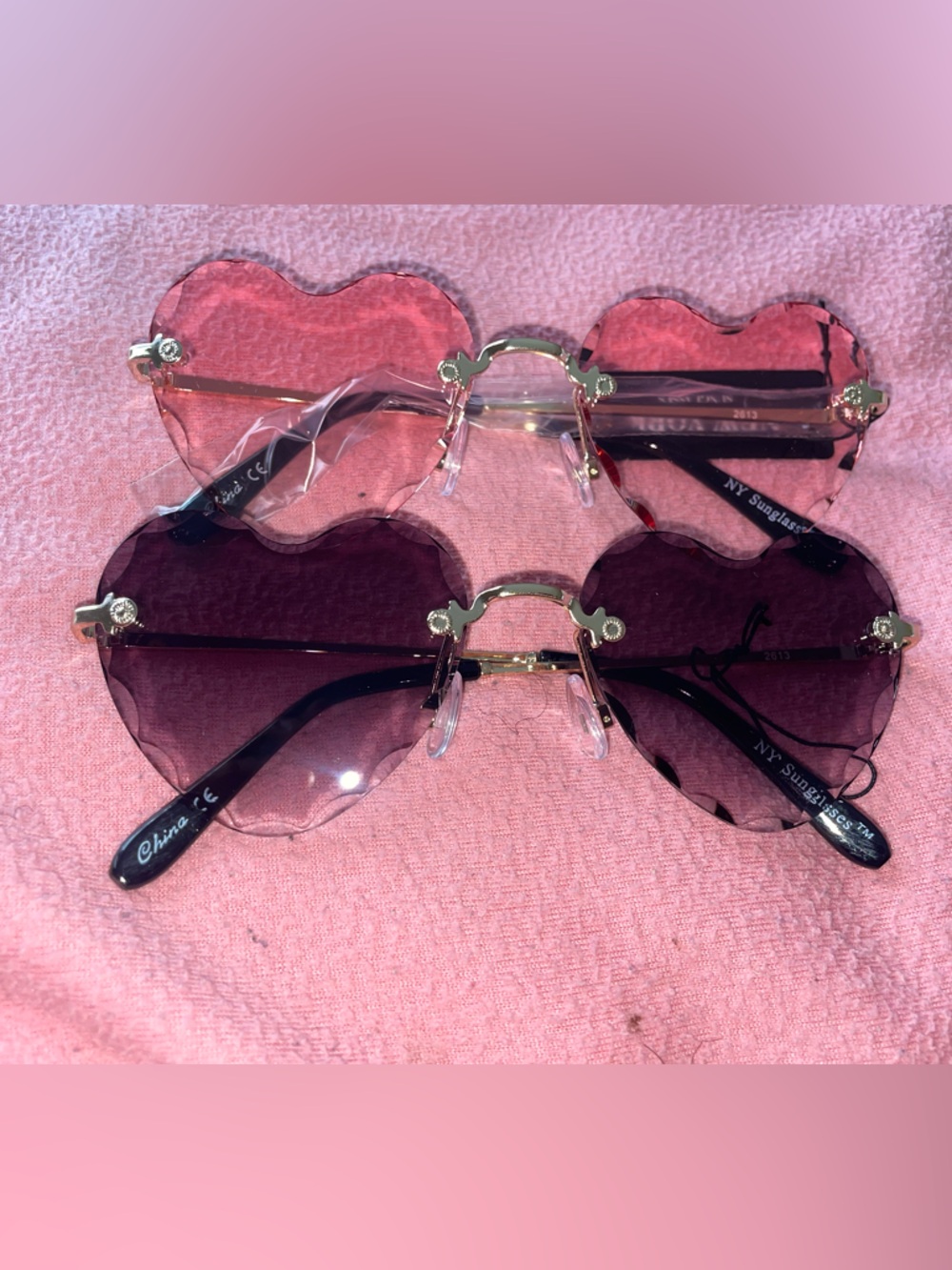 Chic Floral-Edge Sunglasses - Pink & Rose Tones